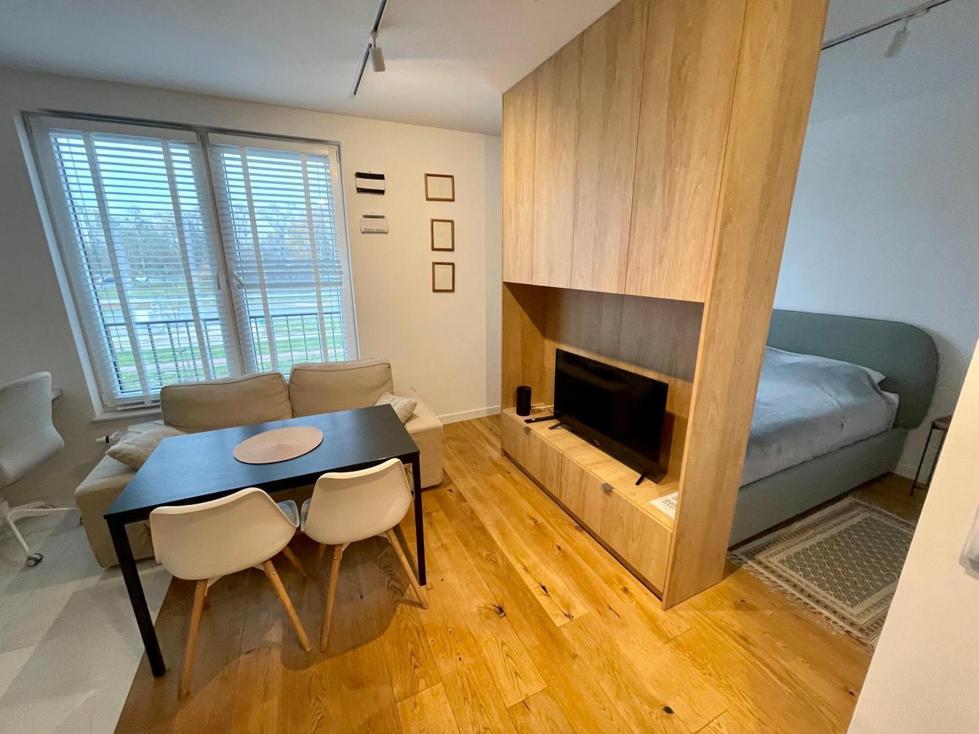 Lägenhet Time&house Pileckiego Przy Centrum Onkologi I Klinice Novum Apartament Na Wylacznosc Pokoj,sypialnia,lozko, Lazienka,kuchnia *