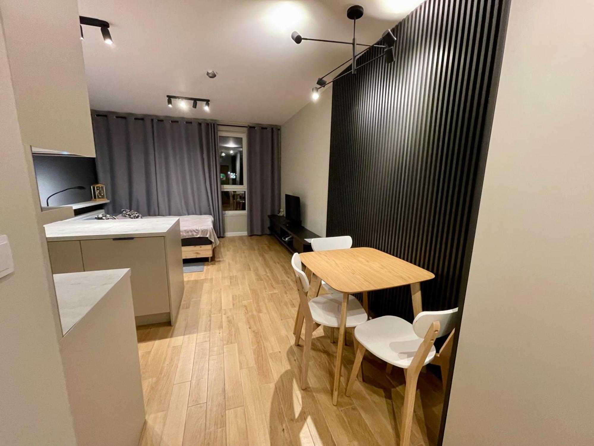 Time&house Pileckiego Przy Centrum Onkologi I Klinice Novum Apartament Na Wylacznosc Pokoj,sypialnia,lozko, Lazienka,kuchnia Lägenhet *